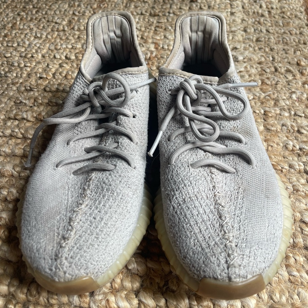 Tan Yeezy Boost 350